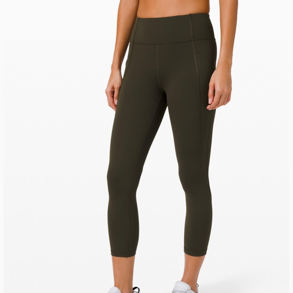 Lululemon Time to Sweat Crop 23”